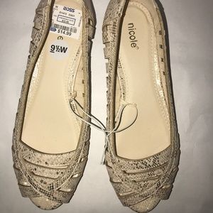 Tan and Gold Multi Vent Band Shoe